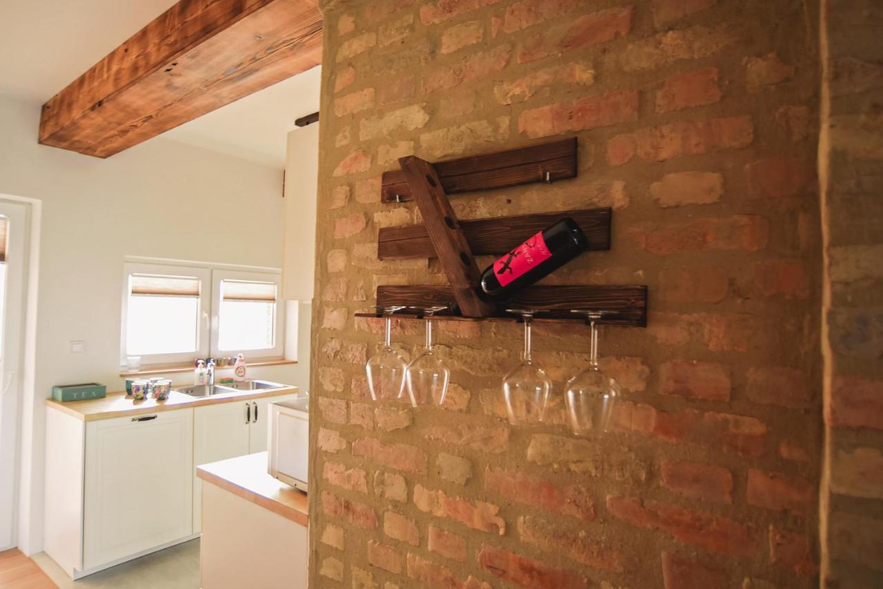 Art Gallery Apartment Nové Zámky المظهر الخارجي الصورة